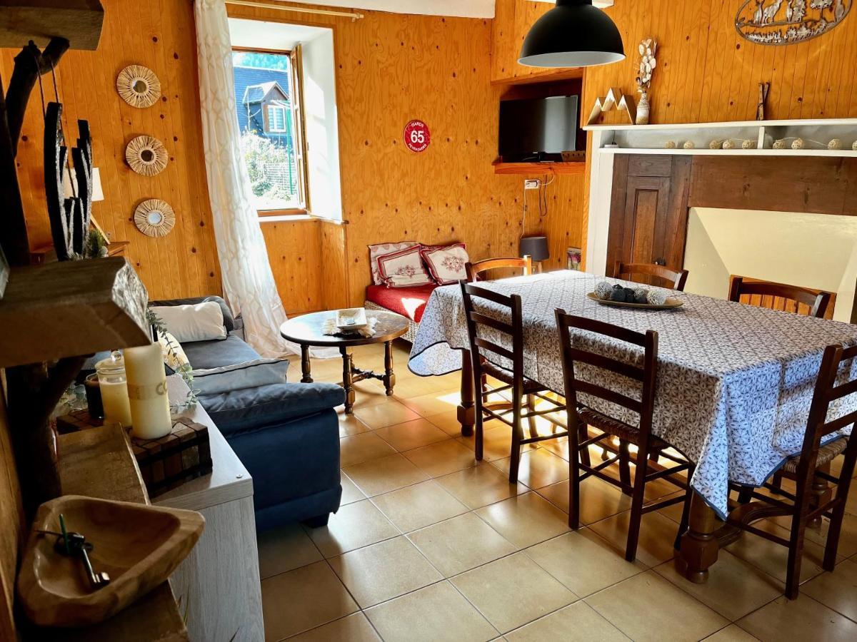 Maison De Village Montauban-de-Luchon Dış mekan fotoğraf